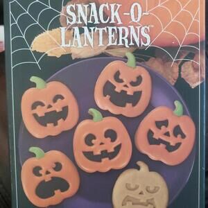 Fred SNACK-O-LANTERNS Cookie Cutters And Stamps Set 6 Cutters 1 Stamp